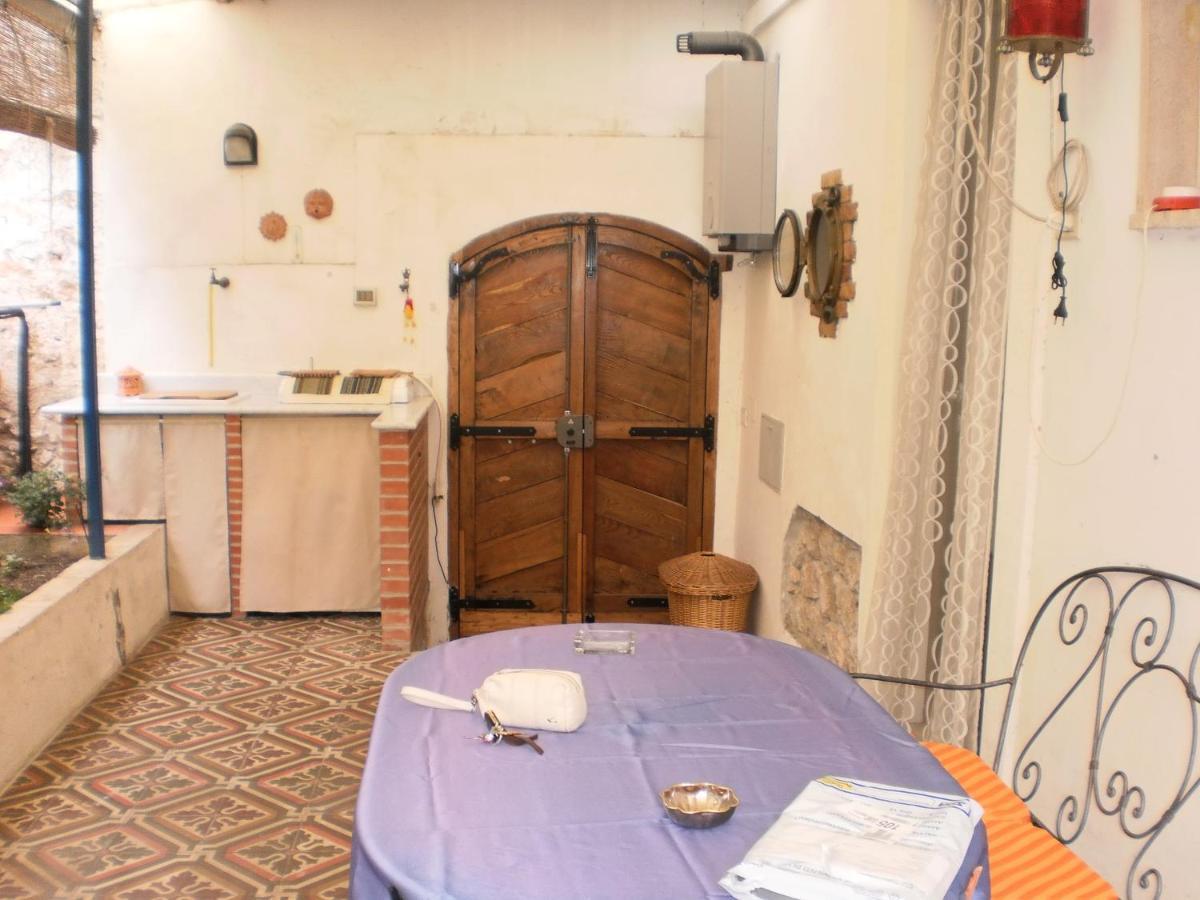 The Old Garden Villa Gaeta Bilik gambar